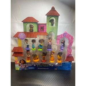 Encanto Mi Familia Figurine Set‎
